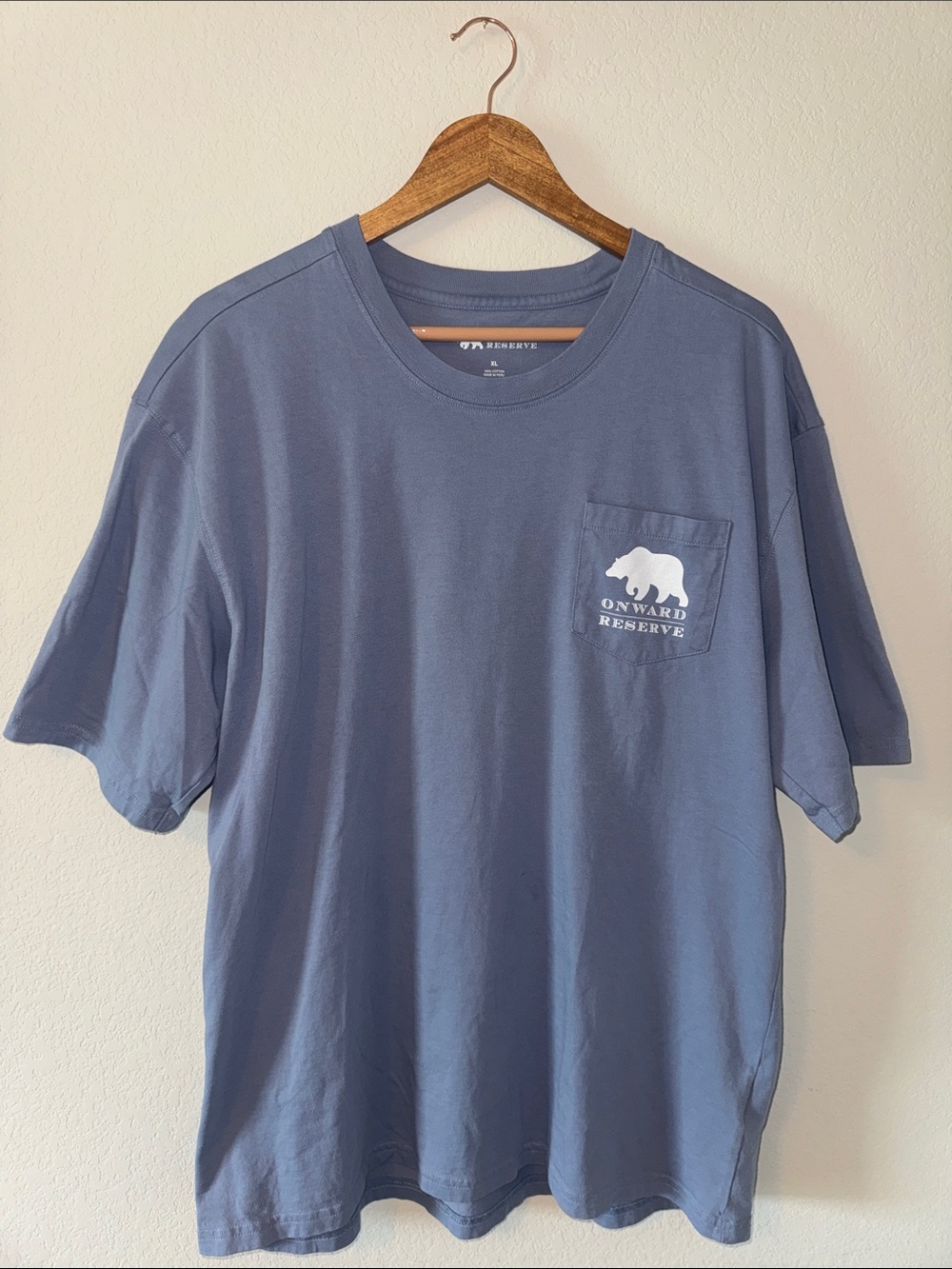 Men’s XL Onward Reserve Short-Sleeve Pocket Tee in Light Blue with Lab on Back